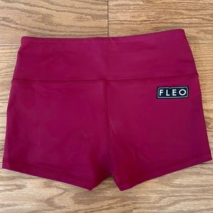 FLEO Shorts Deep Red High Rise Original